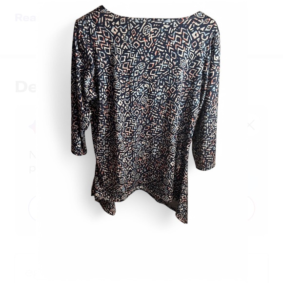 Geometric Patterned Women's Top - Picture 5 of 5